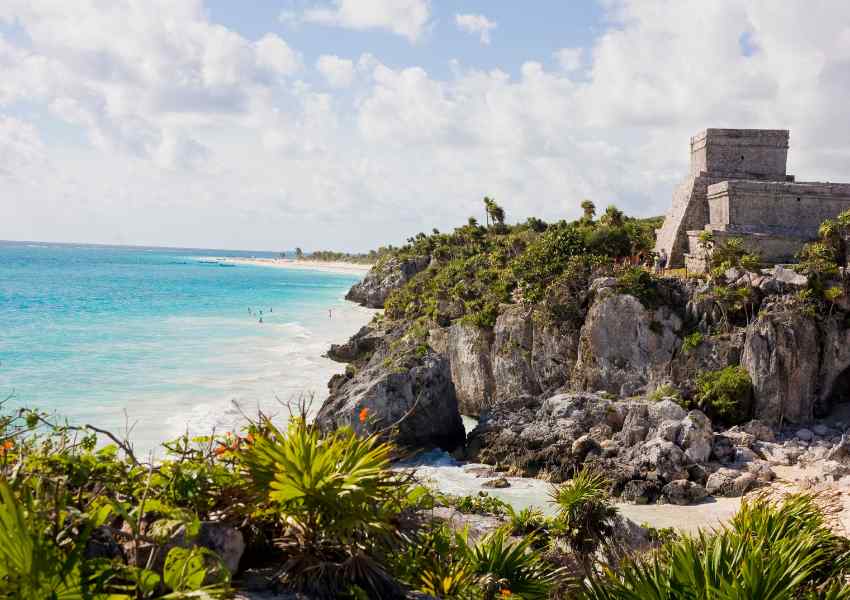 mayan ruins in mexico