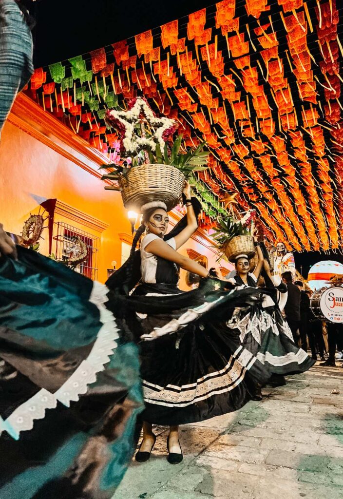 dia de los muertos in oaxaca
